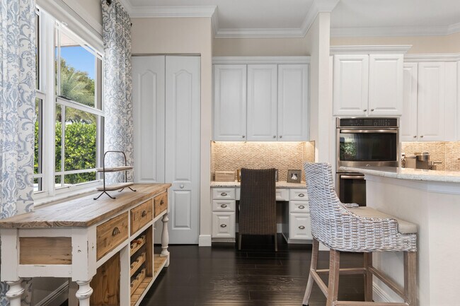 Building Photo - 9131 Cattail Run