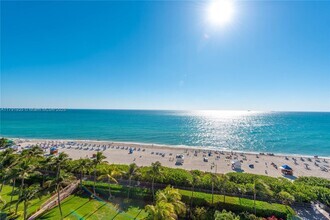 Building Photo - 4301 Collins Ave
