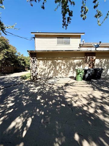 Building Photo - 516 Rita Ln