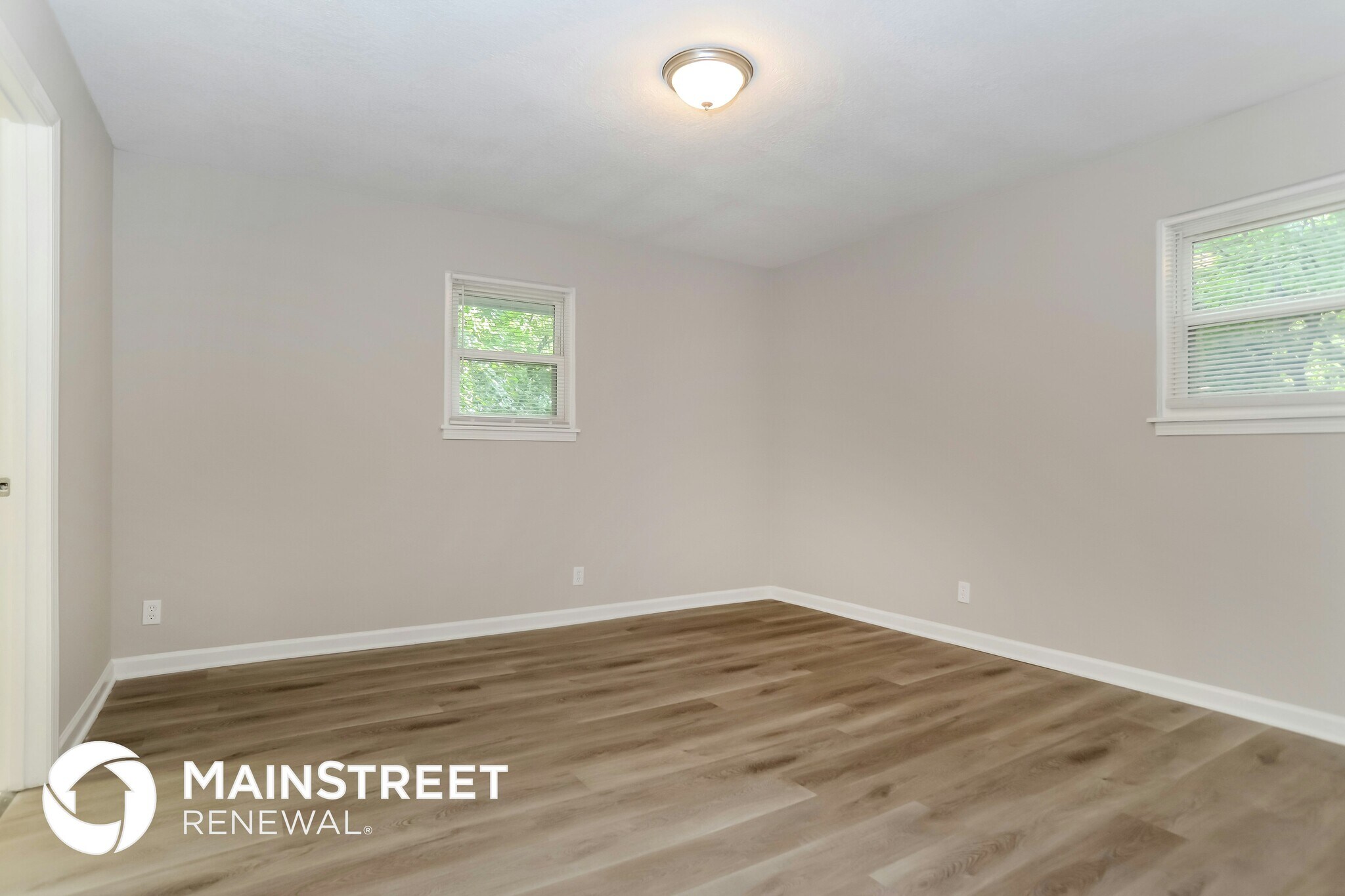 Building Photo - 7740 N Grand Ave