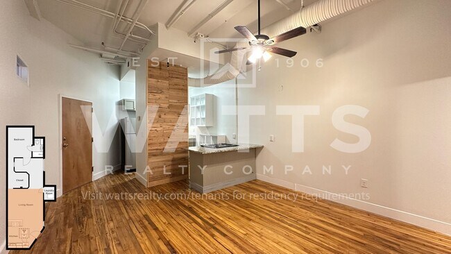 Building Photo - Loft Living in Downtown Birmingham