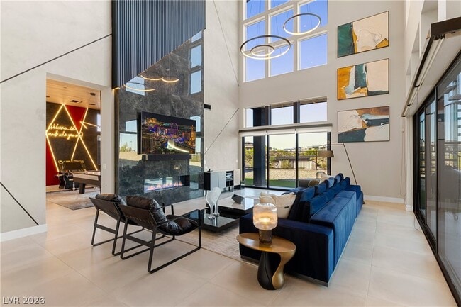 Building Photo - 5394 Succulent Rose Dr