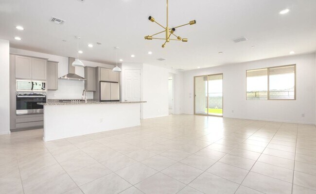 Building Photo - 13573 W Shifting Sands Dr
