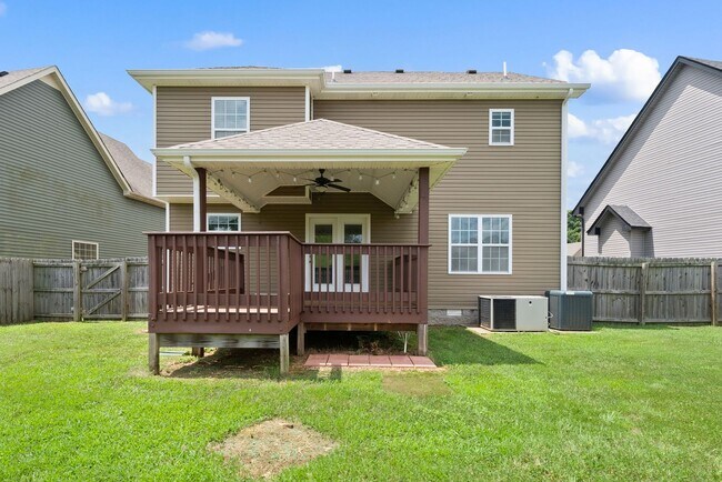 Building Photo - Coming Soon - Large home in the Heart of F...