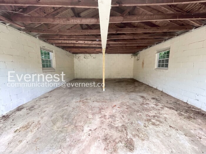 Building Photo - 4402 Davana Dr