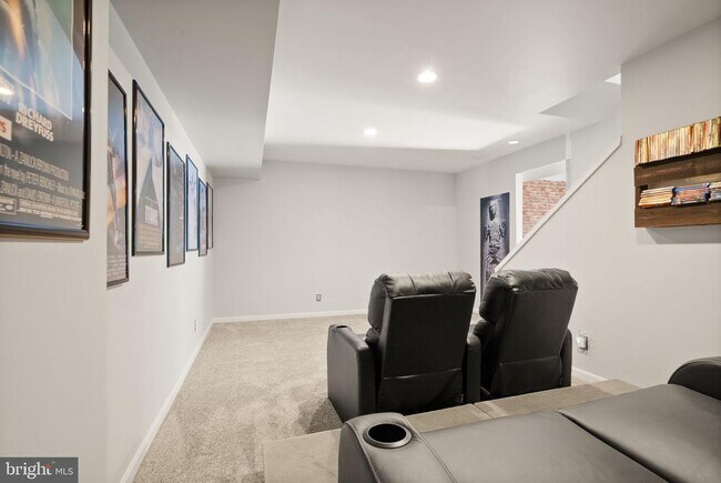 Building Photo - 6050 Smooth Stone Pl