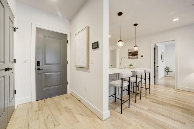 Building Photo - 4335 Harrison St NW