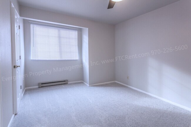Building Photo - 3565 Windmill Dr