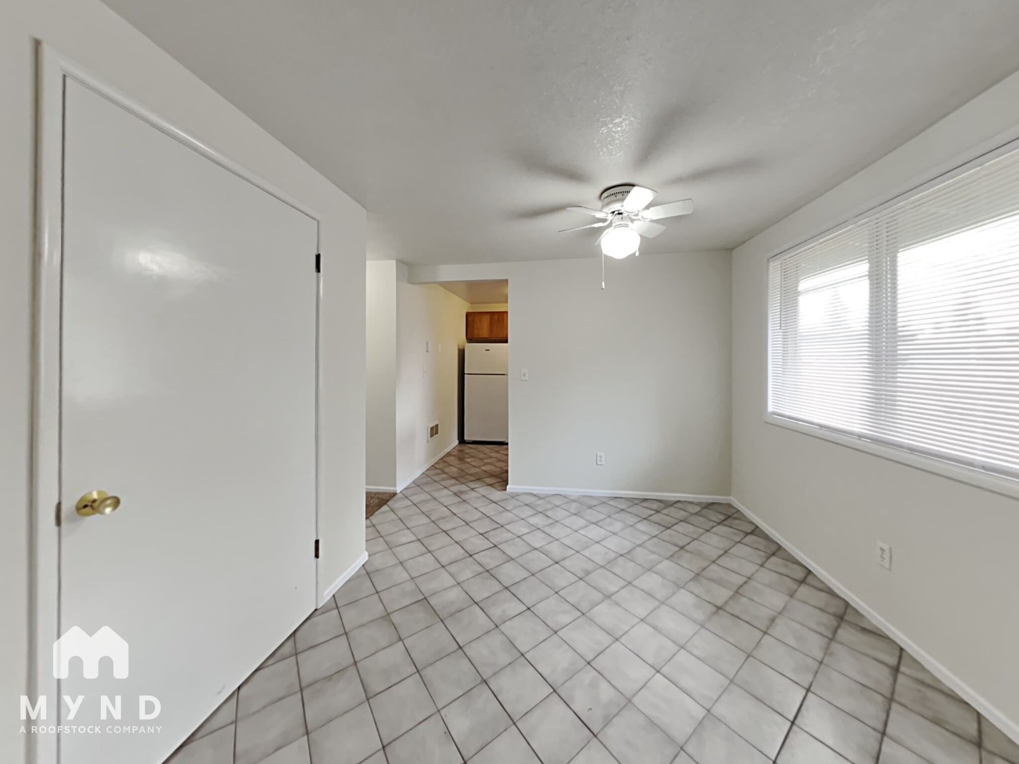 Building Photo - 705 NE 108th Ave