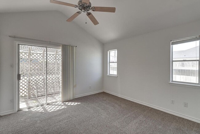 Building Photo - 15321 Dasmarines - 3/bed 2/bath $2,099/mo