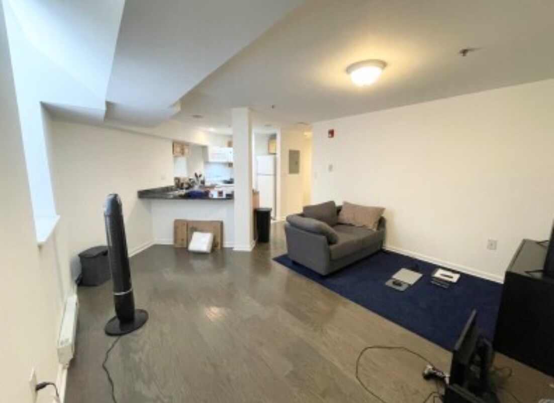 Building Photo - 115 Jersey St