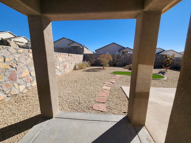 Building Photo - 4513 Red Mountain Cir