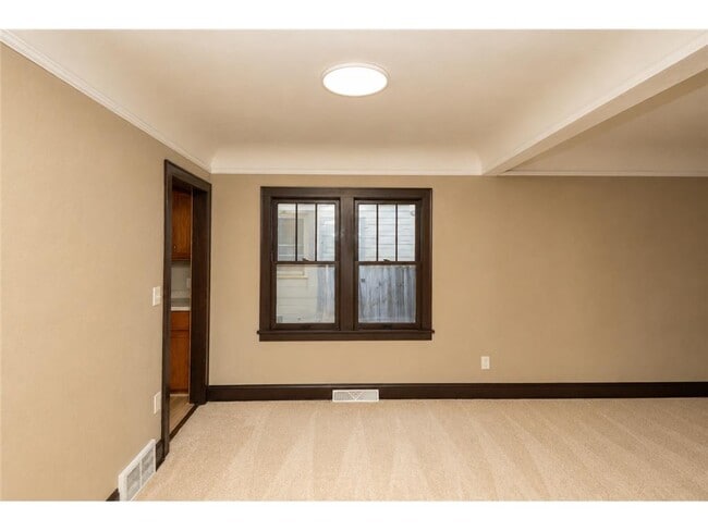Building Photo - 3434 N Thomas Ave