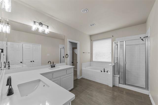 Building Photo - 1417 Lampasas Dr