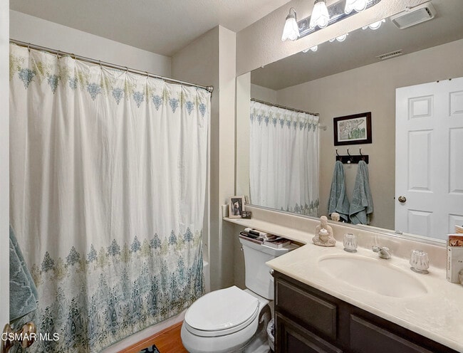 Building Photo - 264 Ridgeton Ln