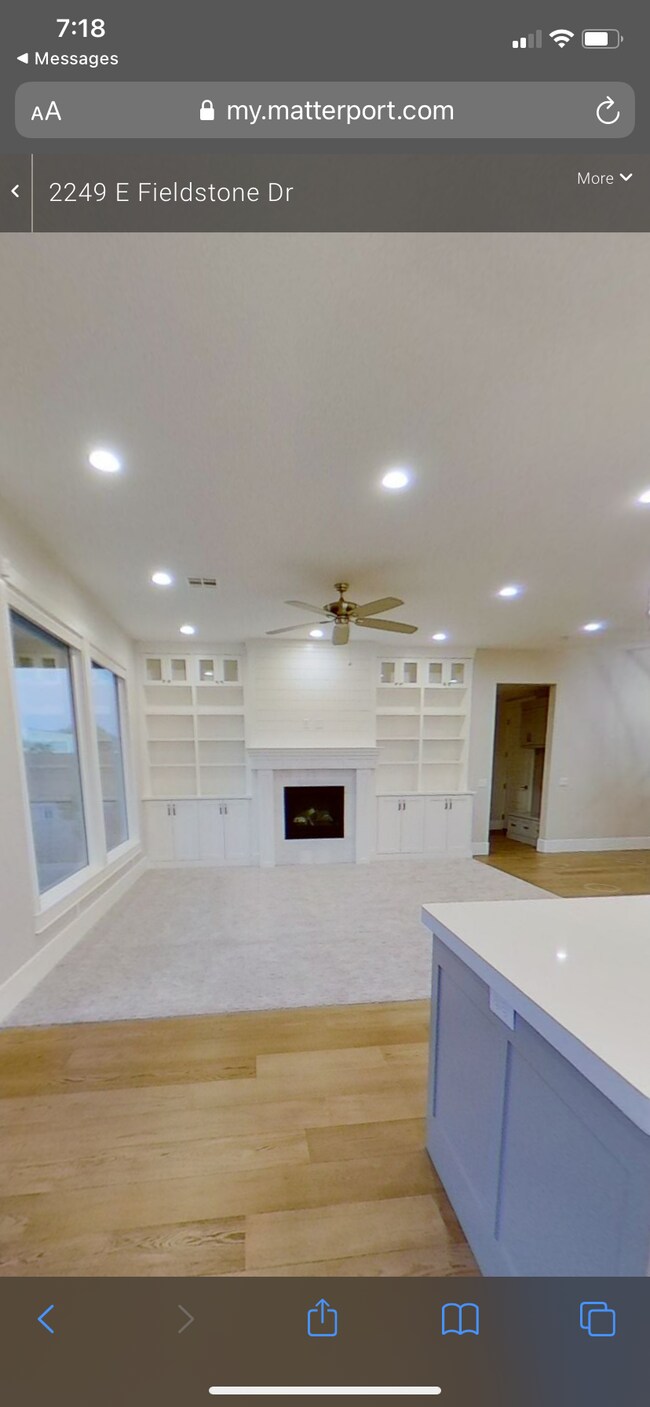 Building Photo - 2249 E Fieldstone Cir