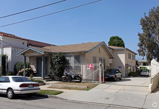 Primary Photo - 1519-1521 Purdue Ave.