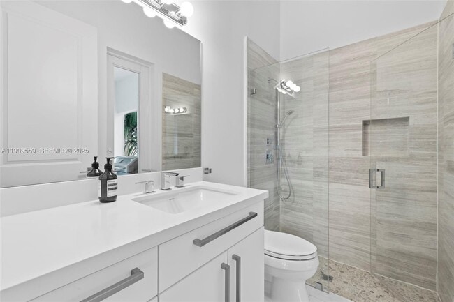 Building Photo - 9580 SW 101st Terrace