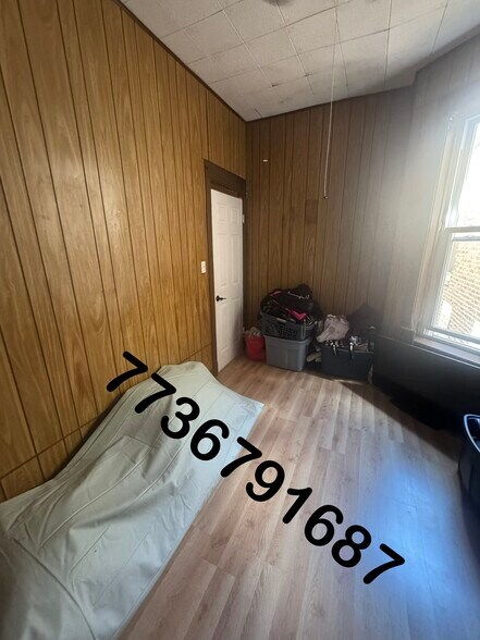 Building Photo - 5424 S Honore St