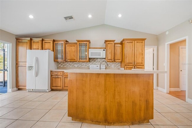 Building Photo - 1503 Lund Ave