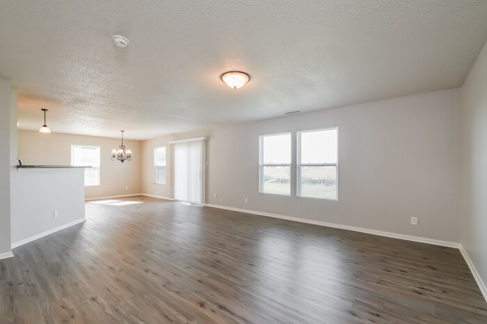 Building Photo - 1416 King Maple Dr