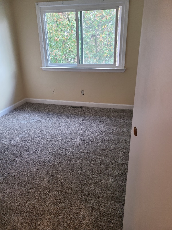 Building Photo - 8116 Tidal Rd