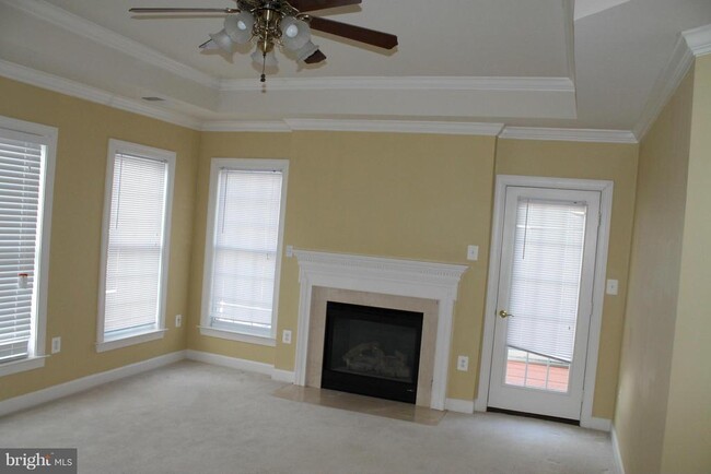 Building Photo - 24907 Earlsford Dr