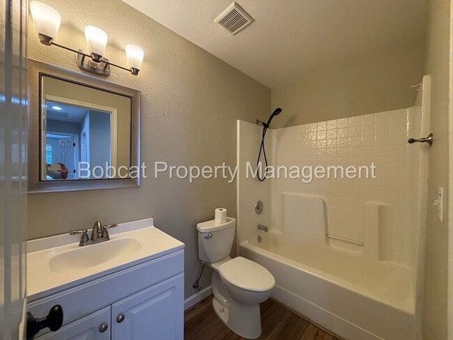 Building Photo - 3522 Smoketree Ave