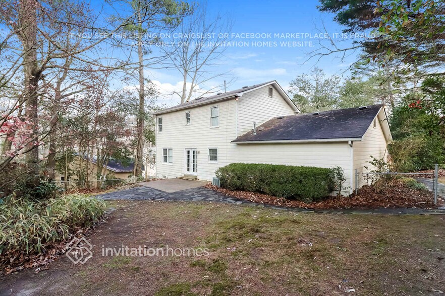 Building Photo - 649 Cedar Valley Trce