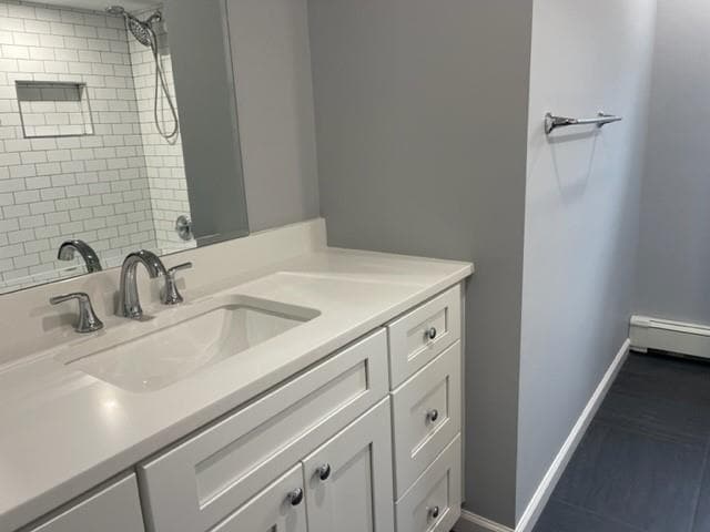 Building Photo - 765 Herricks Ln