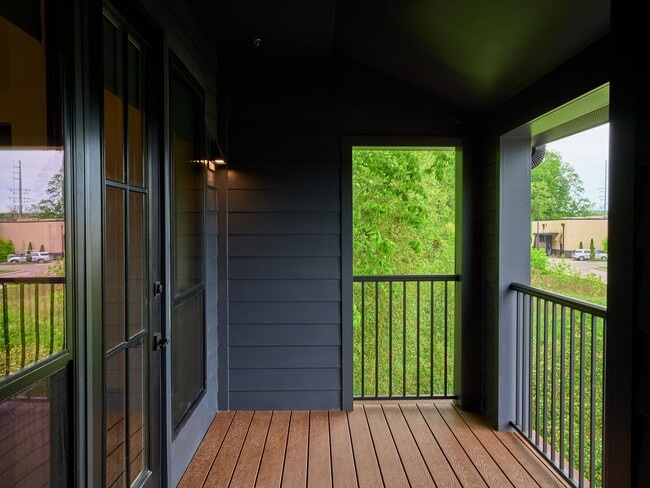 Building Photo - 4060 Walton Creek Rd