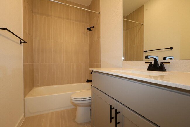 Building Photo - 2728 Cressman Cv