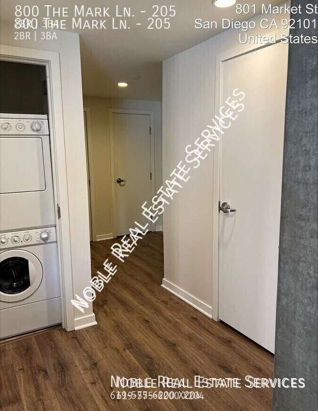 Building Photo - 800 The Mark Ln