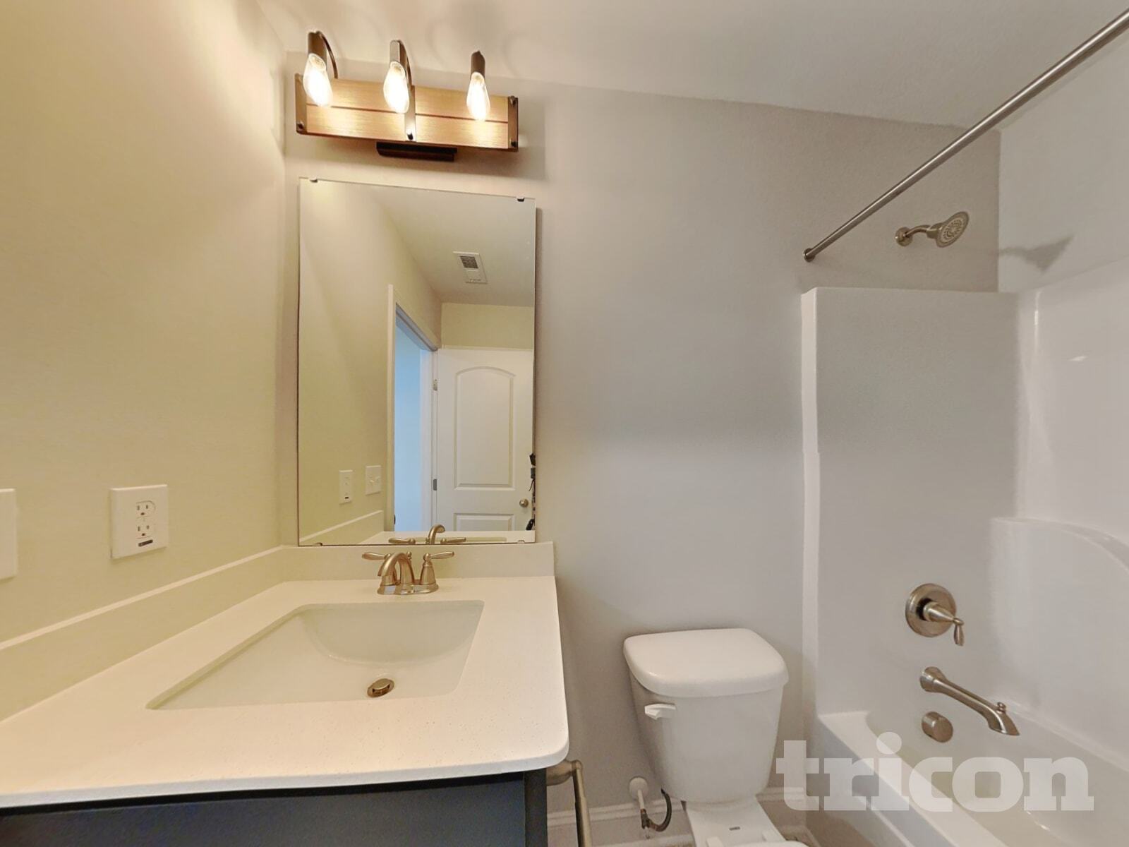 Building Photo - 64 fish Whistle court