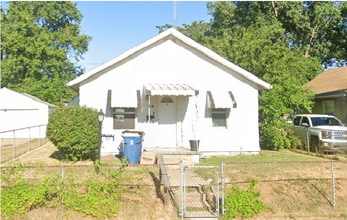 Building Photo - 511 Berlin Ave