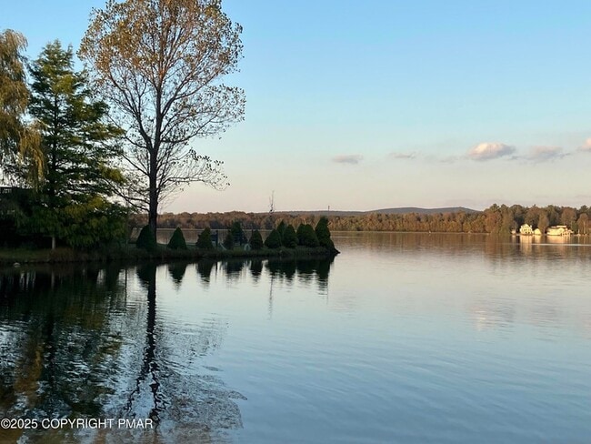 Building Photo - 180 Penn Forest Trail