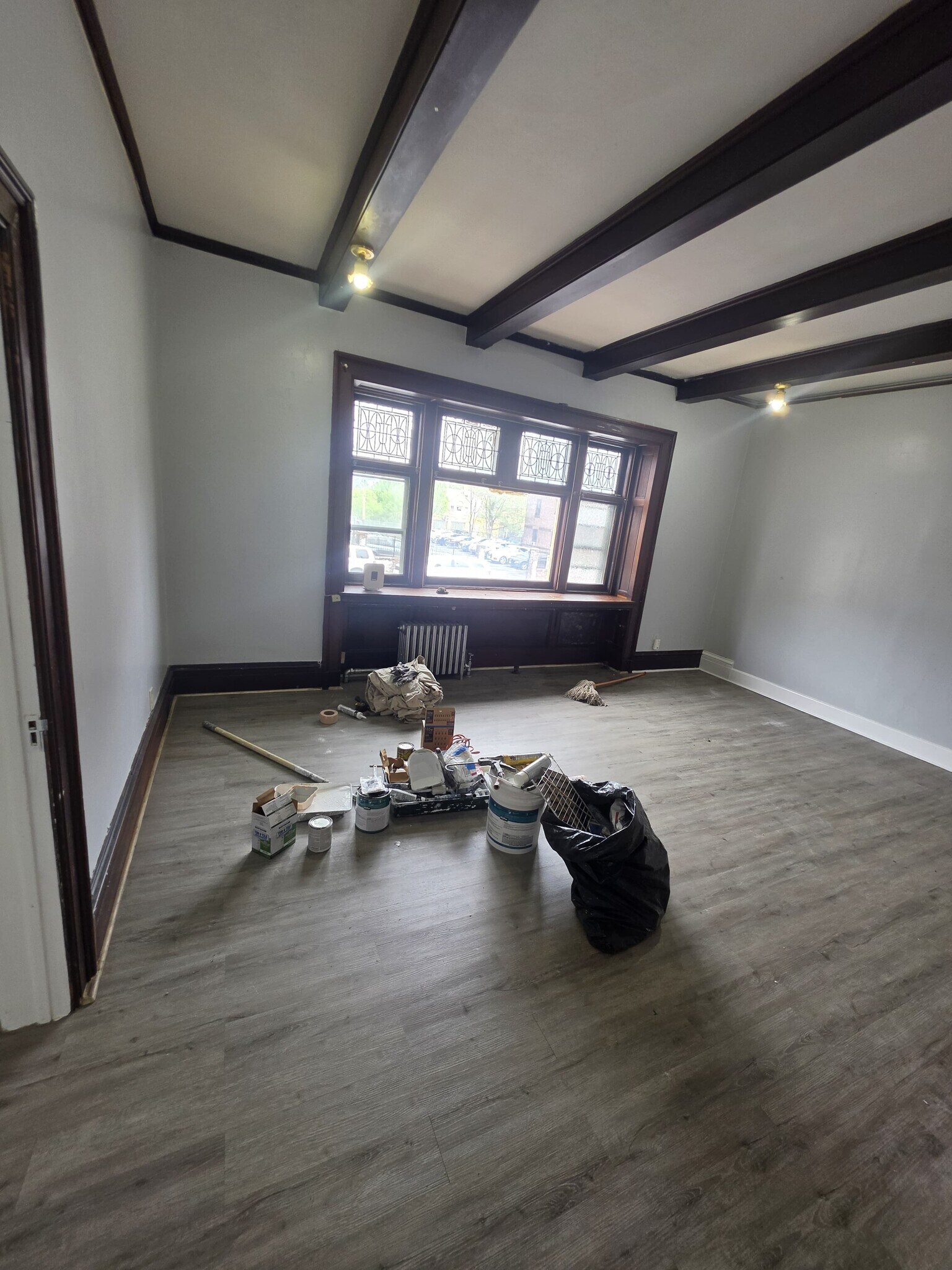 Building Photo - 325 Roseville Ave