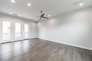 Building Photo - 3722 Robertson St