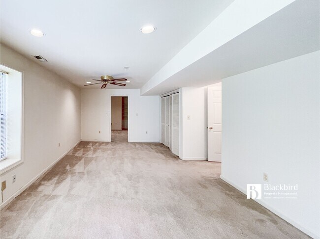 Building Photo - 15412 Overlea Ct