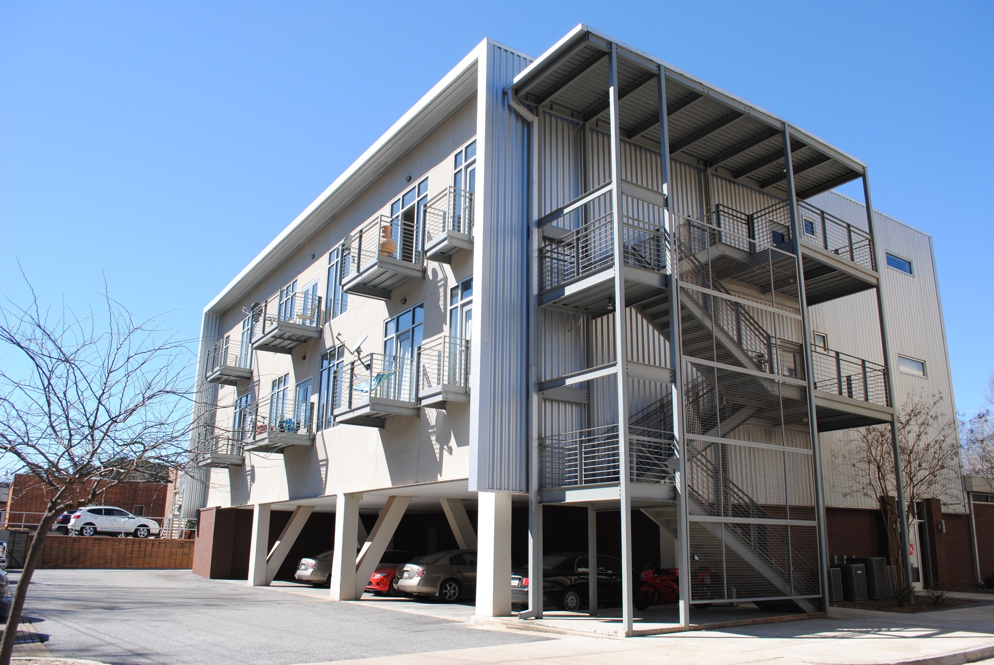 Building Photo - 1075 Baxter St