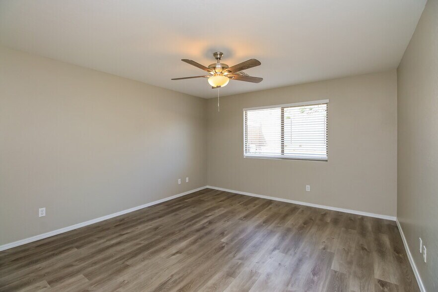 Building Photo - 8930 E Fountain St