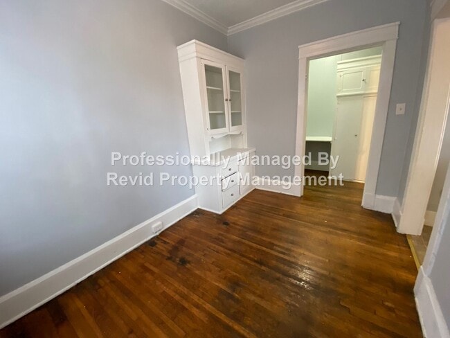 Building Photo - The Gables at Auburndale!