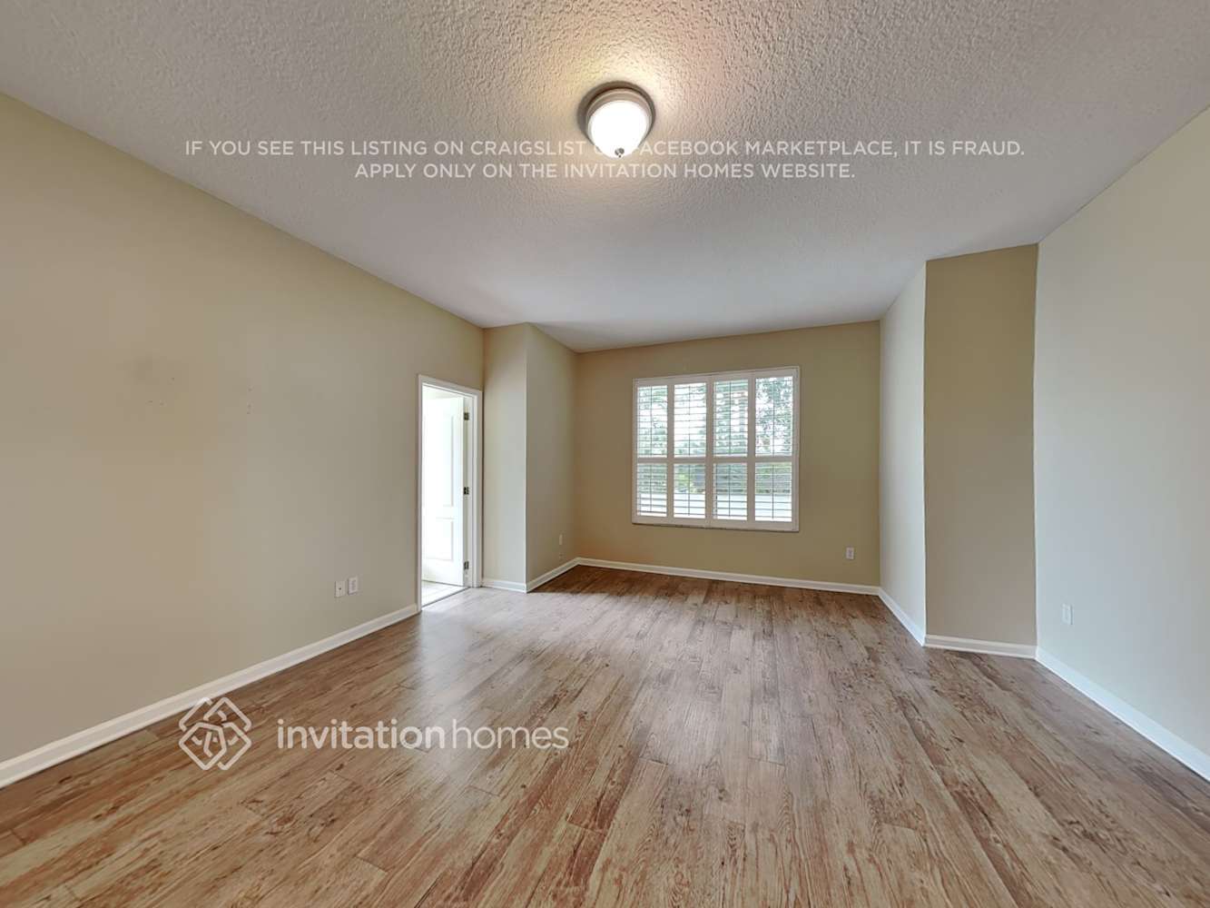 Building Photo - 384 Misty Oaks Run
