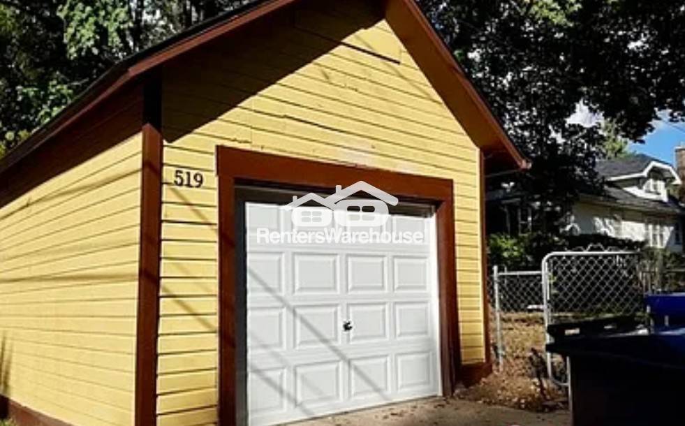 Building Photo - 519 N Penn Ave