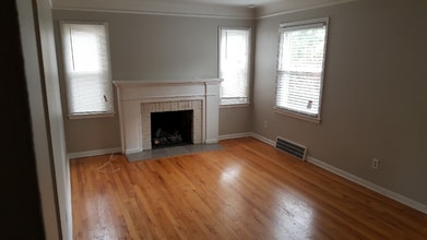 Building Photo - 13660 Manhattan St