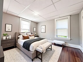 Building Photo - 1824 Blossom