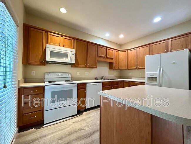 Building Photo - 125 Charterhouse Ln