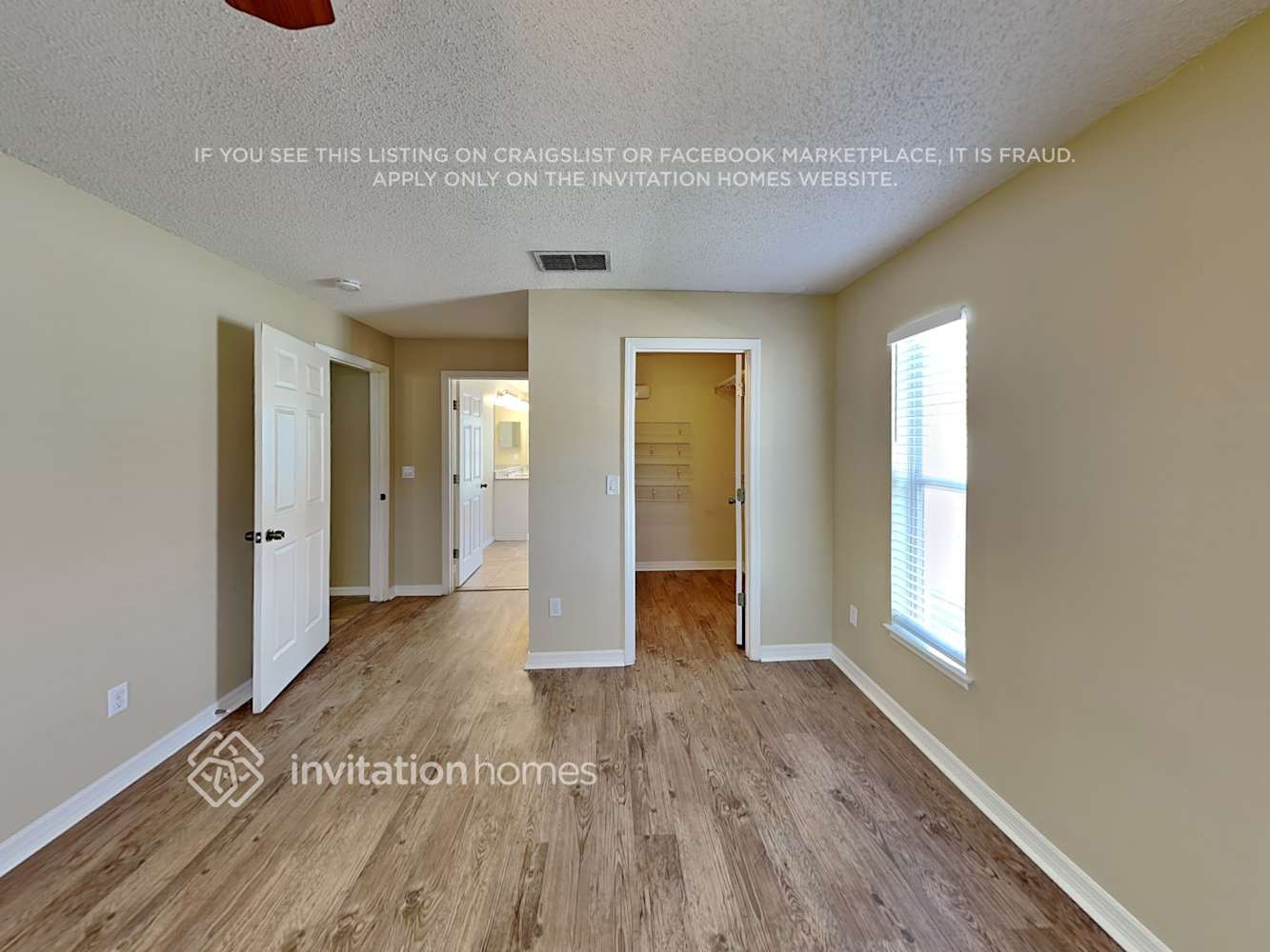 Building Photo - 4216 King Edward Dr