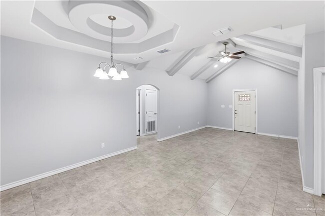 Building Photo - 24 Quietud St