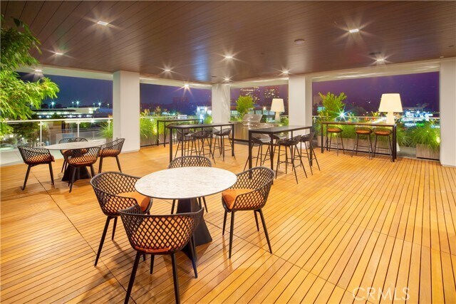 Building Photo - 6235 Topanga Canyon Blvd